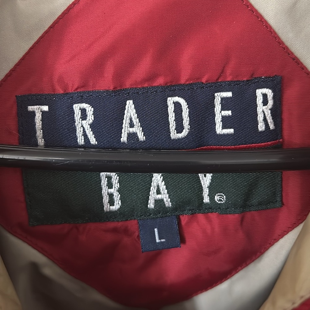 Women’s Trader Bay Buffer Jacket Size L - image 4